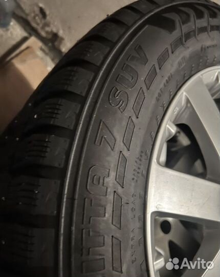 Nokian Tyres Hakkapeliitta 7 SUV 225/65 R17