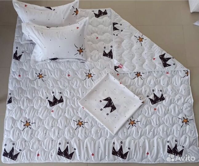 Постельного белья с одеялом (полуторка)