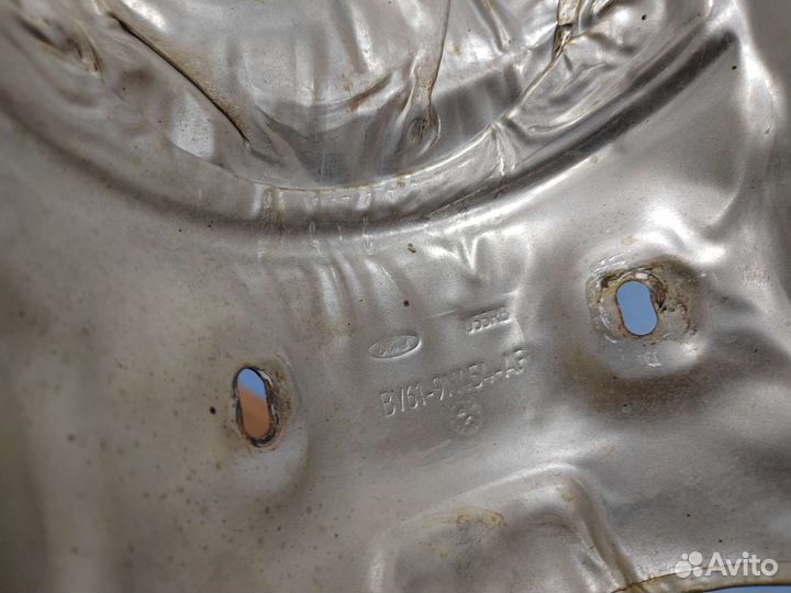 Теплозащитный экран выпускного коллектора