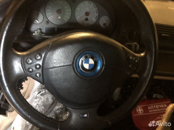 Спорт.рул.кол.в M-стиле кожа с нпб