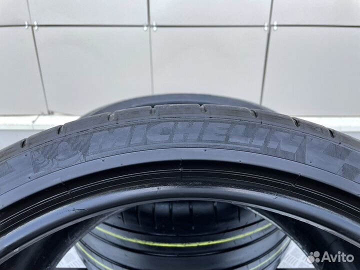 Michelin Pilot Super Sport 325/30 R21