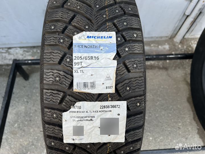 Michelin X-Ice North 4 205/65 R16 99T