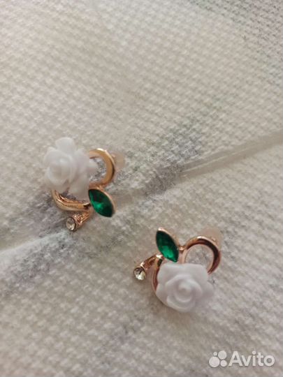 Серьги женские