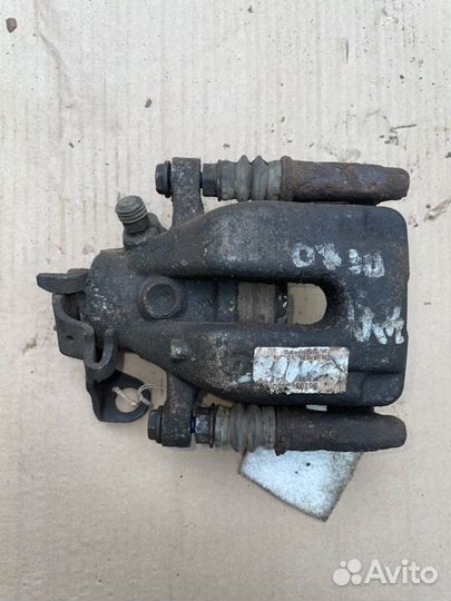 Суппорт задний правый Peugeot 308 хейчбек EP6 2011