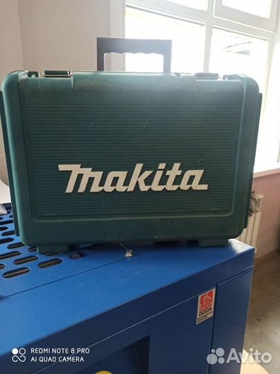 Шуруповерт makita