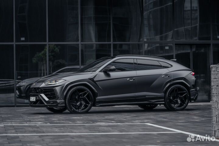 Карбоновый обвес Lamborghini Urus