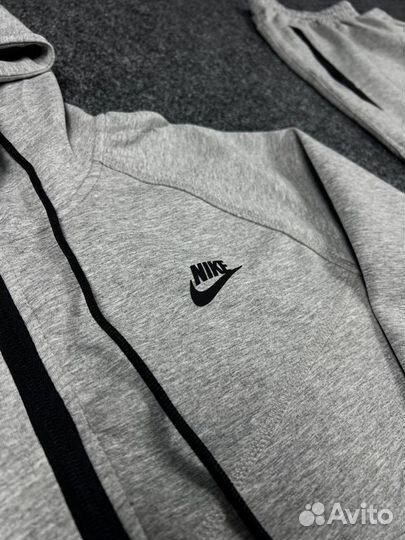 Спортивный костюм Nike Tech Fleece