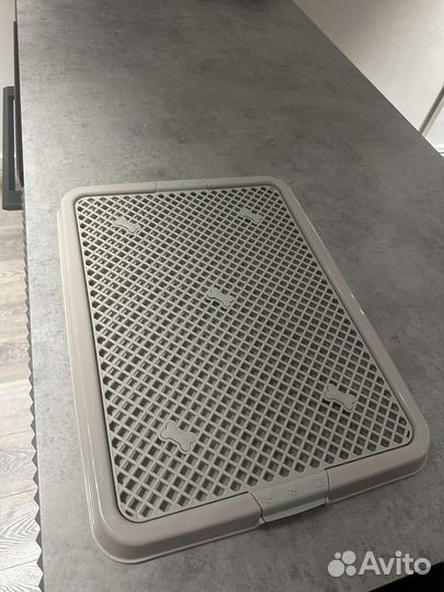 Лоток для собак под пеленку