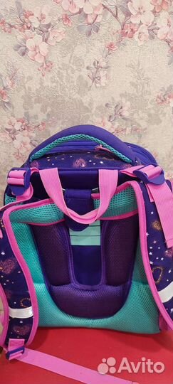 Портфель школьный для девочки
