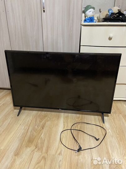 Телевизор smart tv