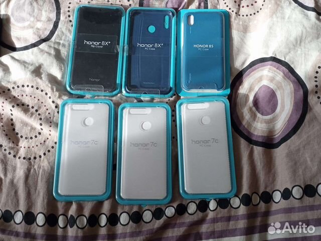 Чехлы на телефон