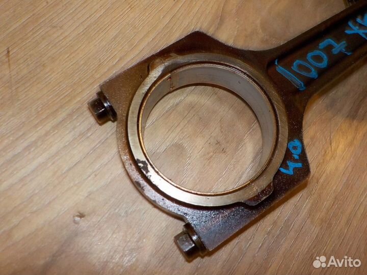 Поршень с шатуном Jaguar XK