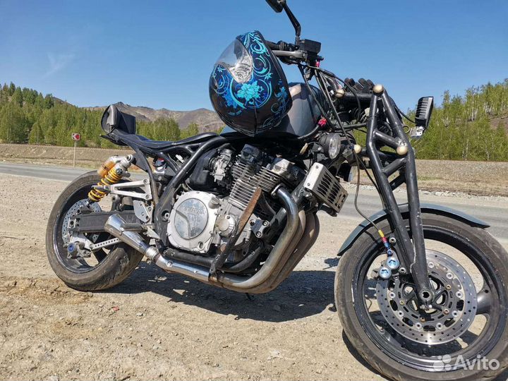 Продам xjr 1300
