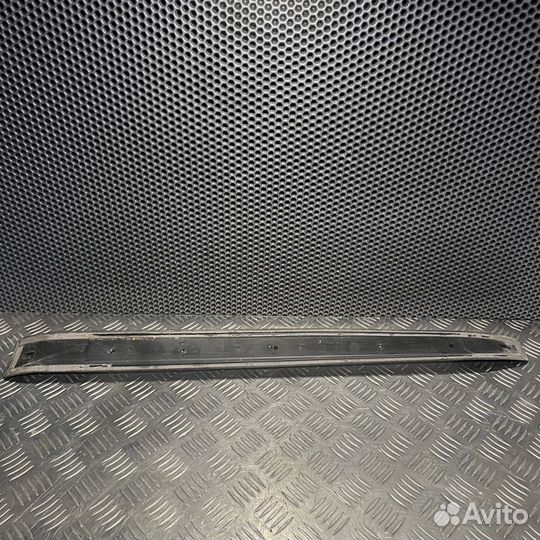 Накладка порога (внутренняя) Audi A4