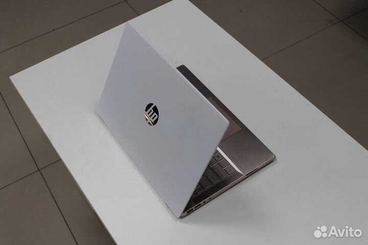 Ноутбук HP для отпуска 14