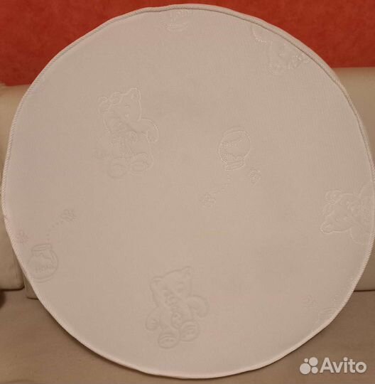 Матрас в круглую кроватку 7575