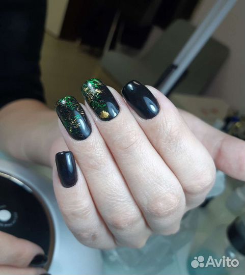 Маникюр педикюр