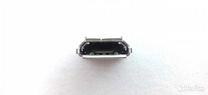 Разъем micro USB LG P690