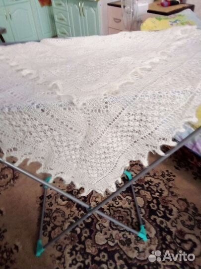 Платок шаль пух, паутинка пух