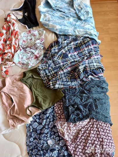 Женские вещи пакетом xs