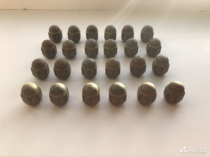 Гайки конусные