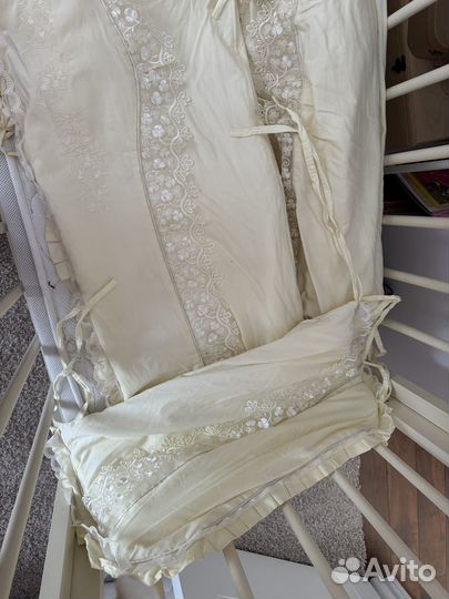 Бортики в кроватку