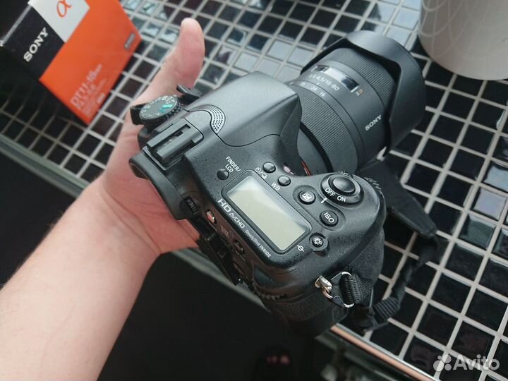 Sony a77 body