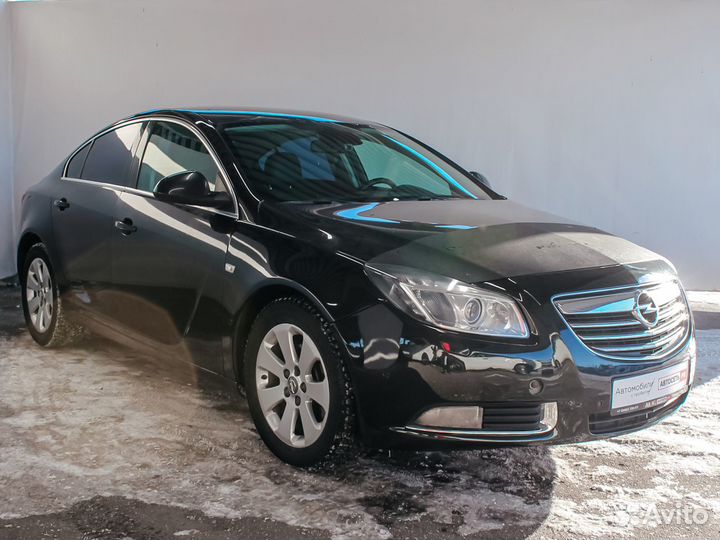 Opel Insignia 2.0 AT, 2012, 205 220 км
