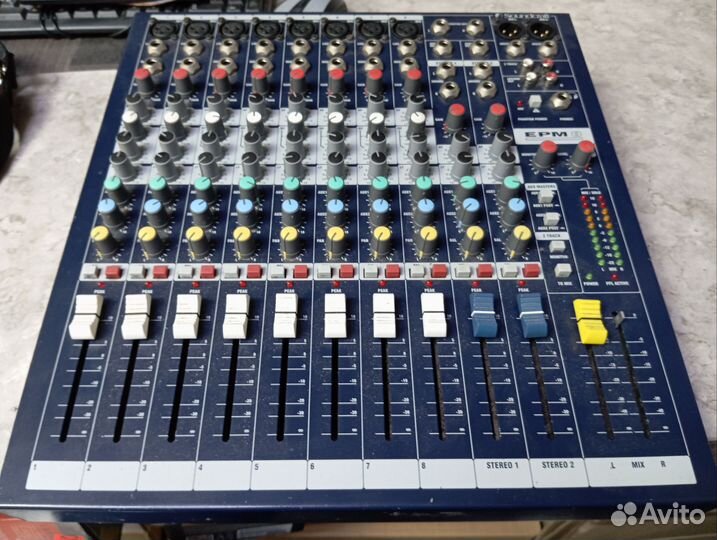 Микшерный пульт аналоговый sound craft EPM8
