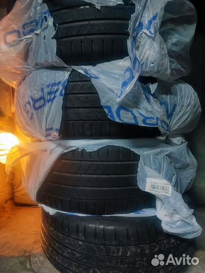 Michelin Latitude Sport 3 235/55 R19 и 255/50 R19