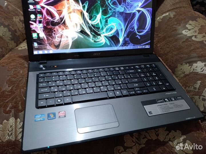 Большой ноутбук acer 7741ZG в идеальном состоянии