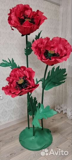 Композиция из ростовых цветов (декор)