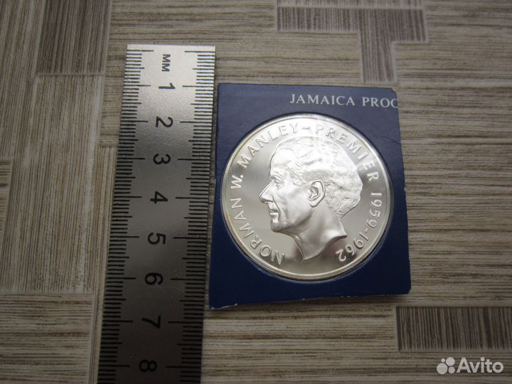 Ямайка 5 долларов 1976 год серебро