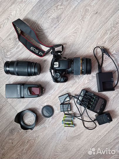 Фотоаппарат canon eos 1100d+комплект