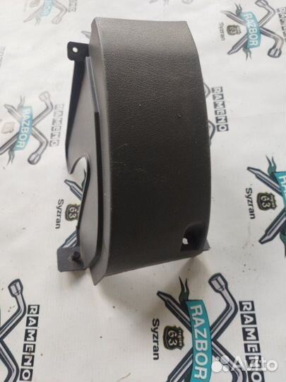 Накладка на торпедо Nissan Serena C23