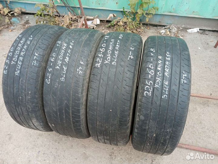 Yokohama BluEarth E51 225/60 R18