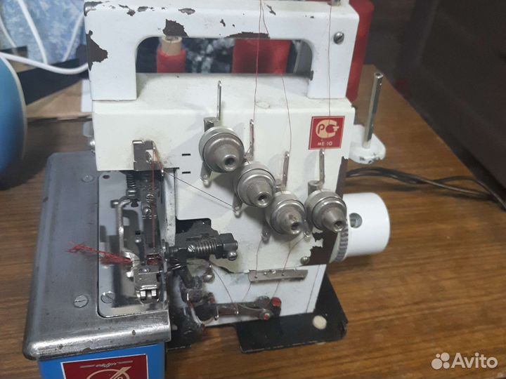 Швейная машина Lervia,оверлок в подарок