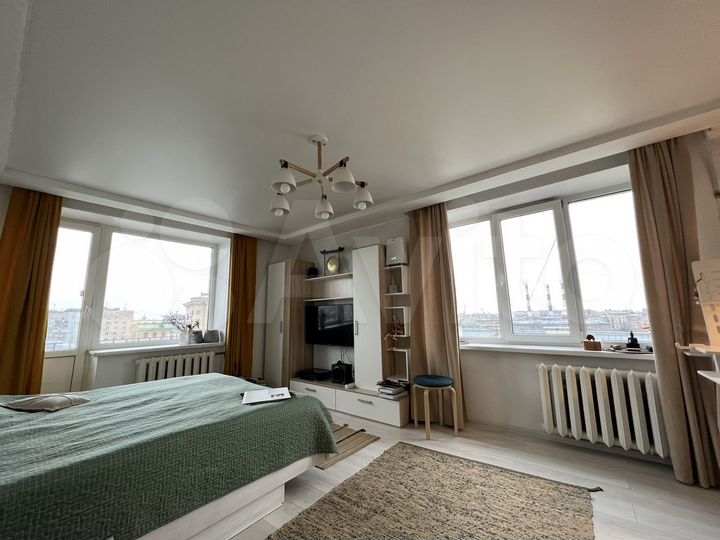 2-к. квартира, 54 м², 9/9 эт.