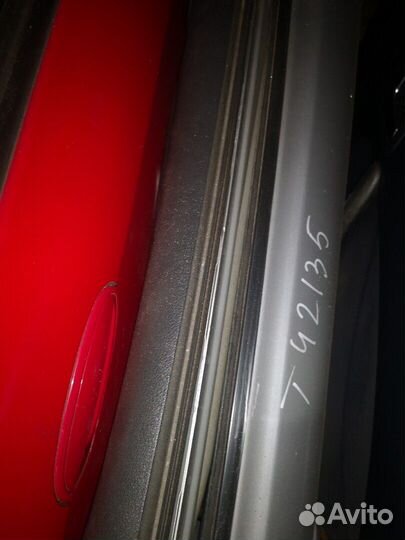 Дверь правая передняя Lexus IS