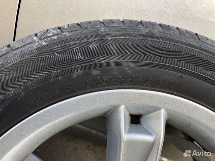 Комплект летних колес с дисками 205/55 r16 5х120