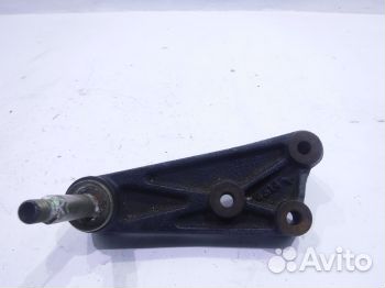 Кронштейн подушки двигателя