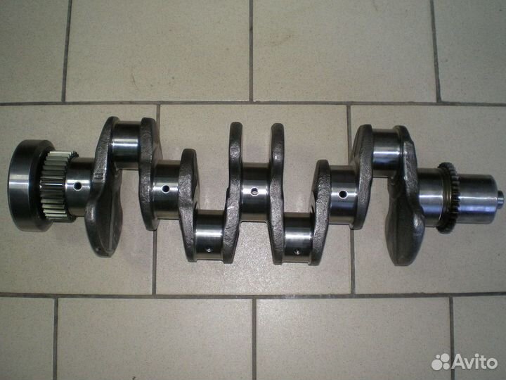 Вал коленчатый двигателя isbe220-285 (3974635/4934861/4934862) dcec Оригинал