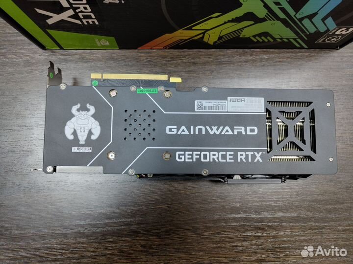 Видеокарта Rtx 3080ti gainward chasing wind