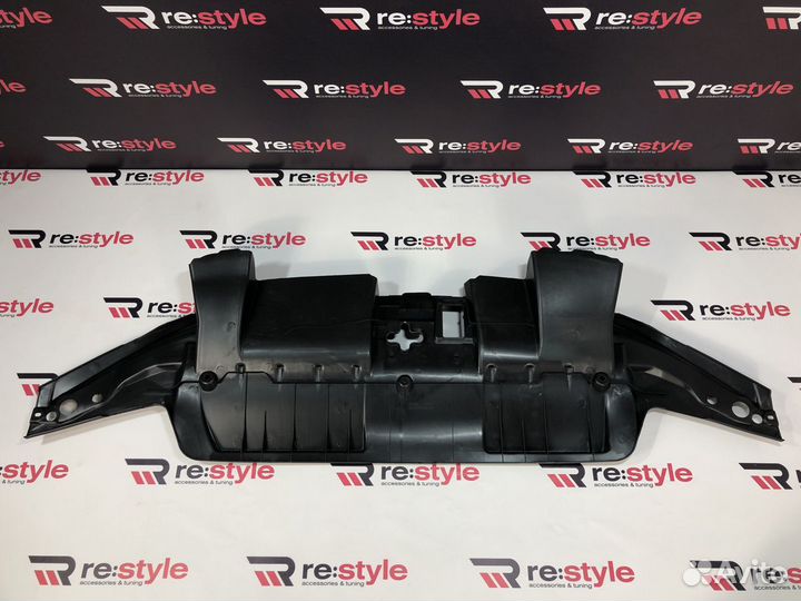 Накладка под капот Toyota Land Cruiser 200 K1063