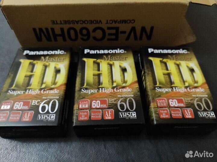 Видеокассеты Panasonic VHS-C для видеокамеры / 60м