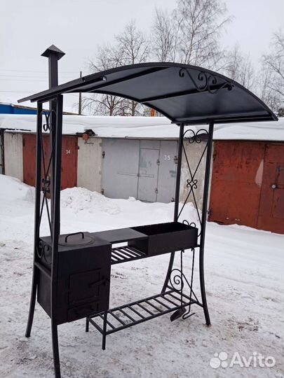 Мангал с печью под казан и крышей