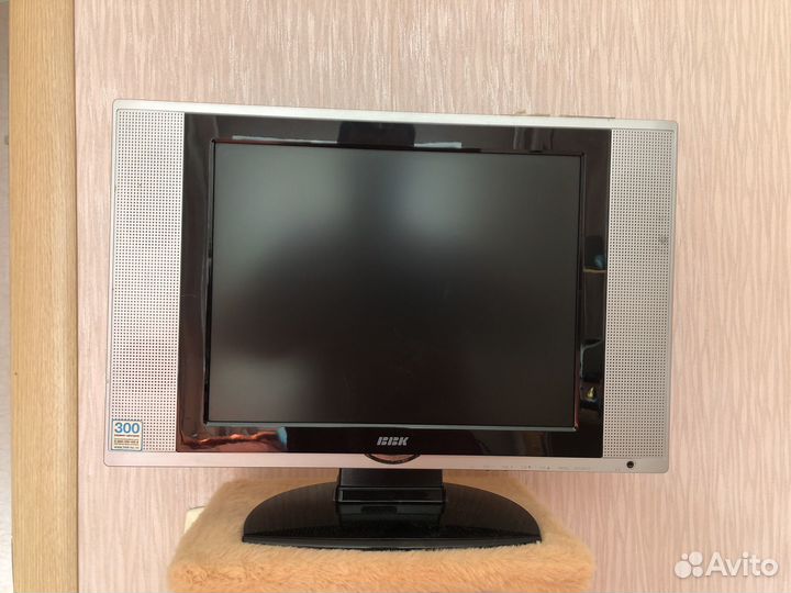 Телевизор BBK 38см диагональ