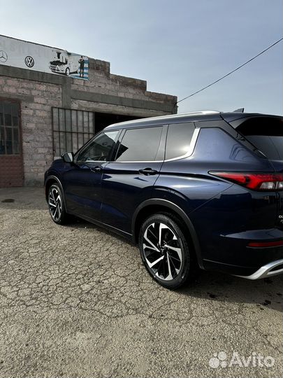 Mitsubishi Outlander 2.5 CVT, 2021, 36 000 км