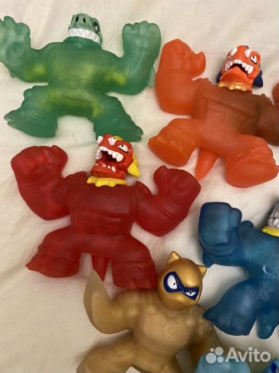 Игрушка тянучка герои гуджитсу, 18 штук Goojitzu