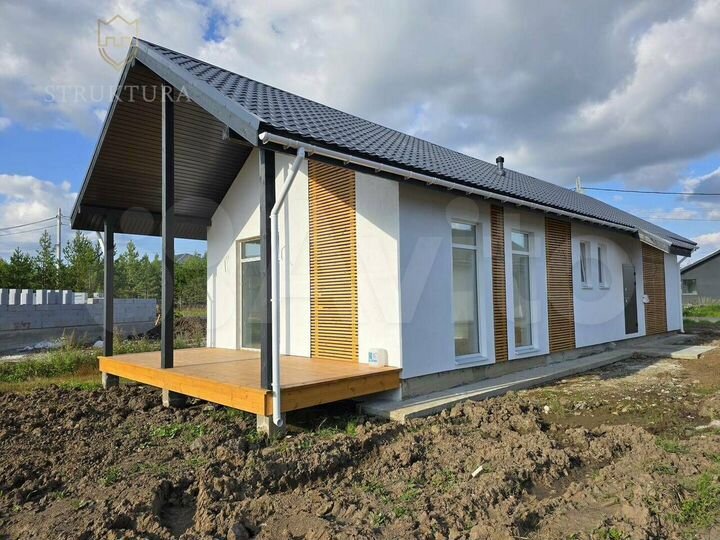 Дом 104 м² на участке 6,1 сот.